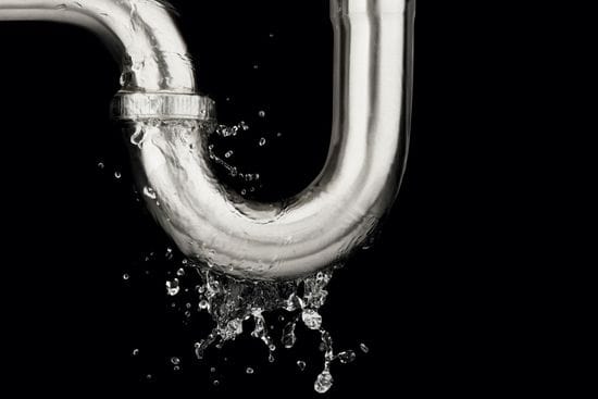 How a Plumber Can Help You Deal With Water Damage